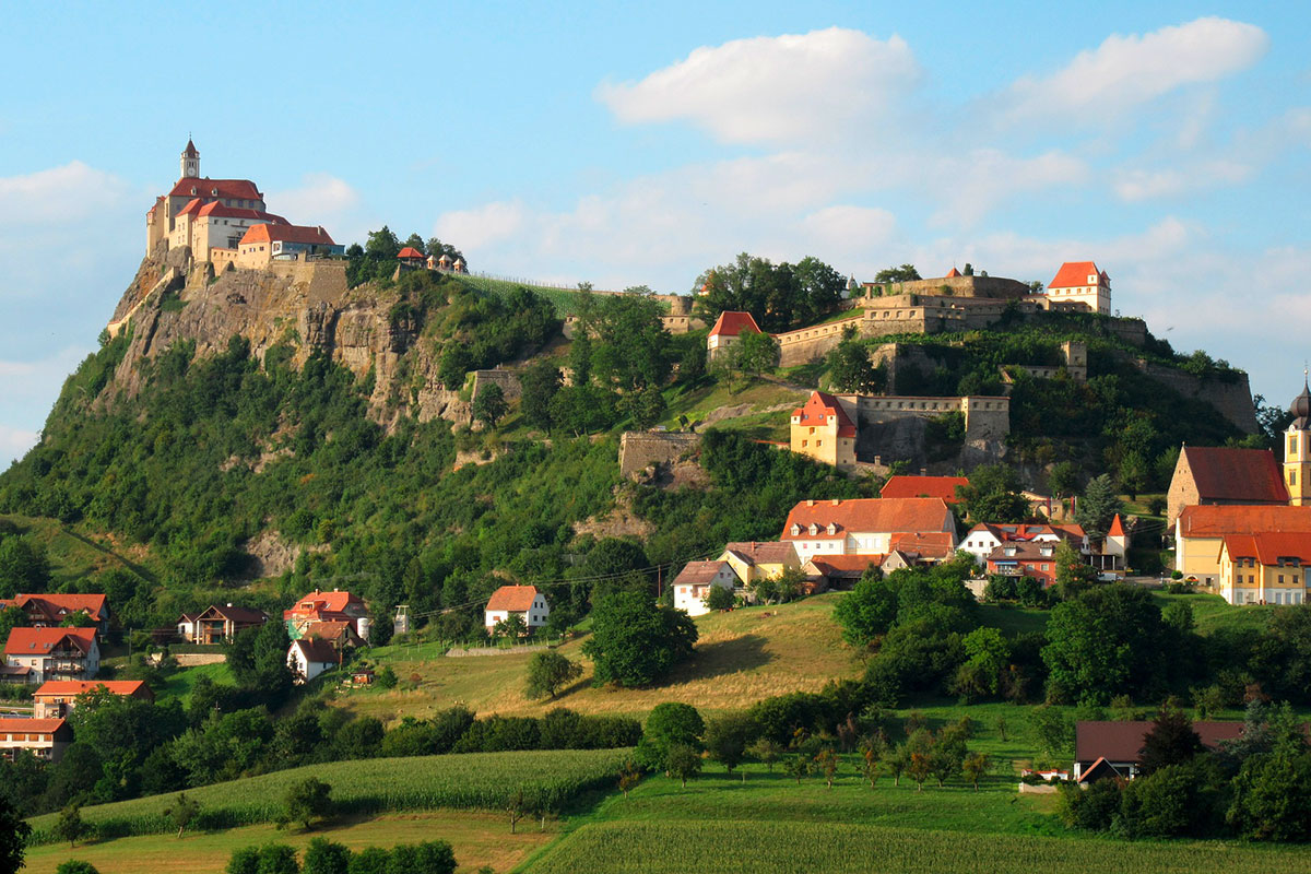 Burgenland Burg Güssing_lokalfuehrer.wien